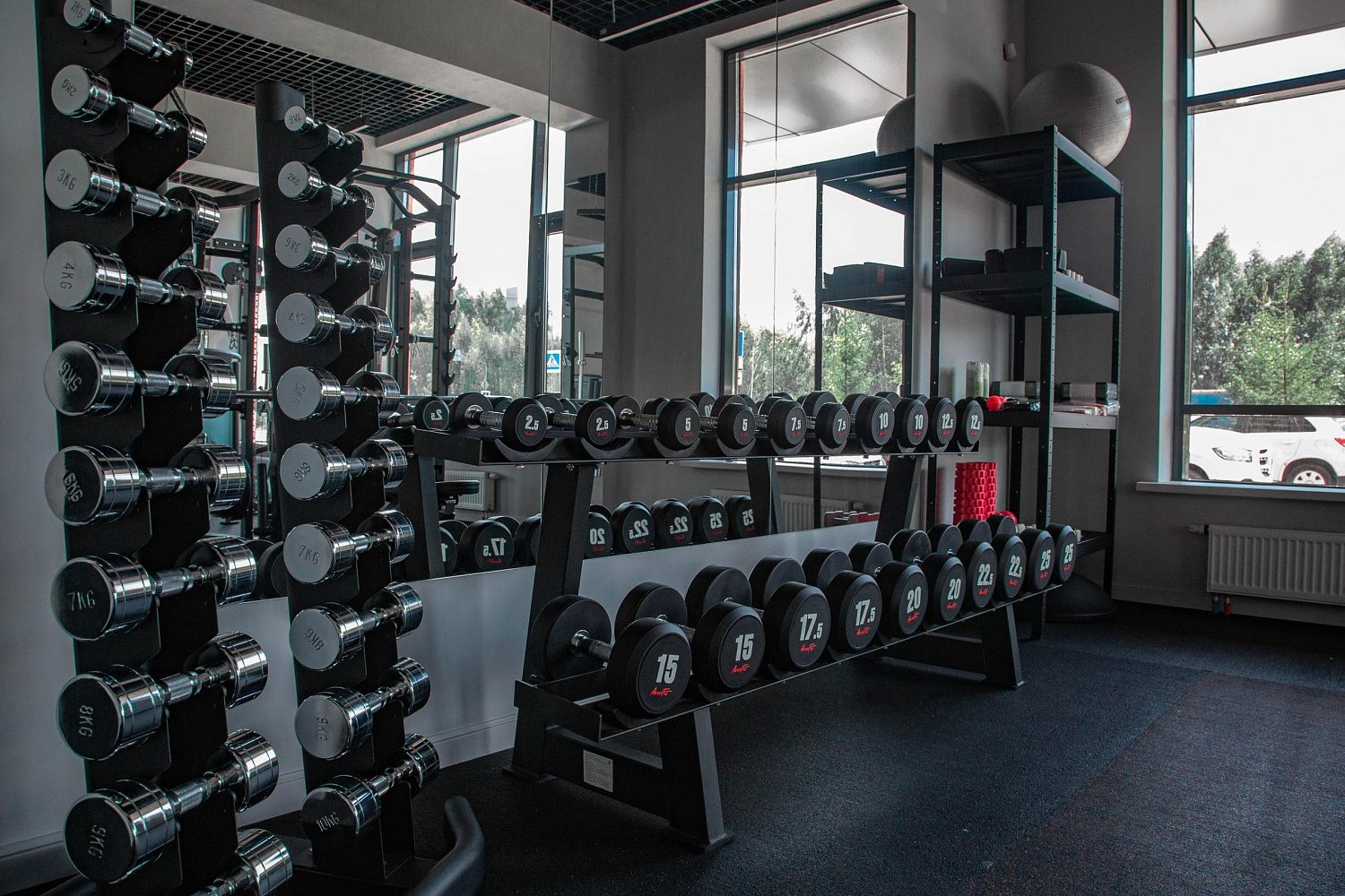 Фитнес-студия "RED FITNESS & WELLNESS"